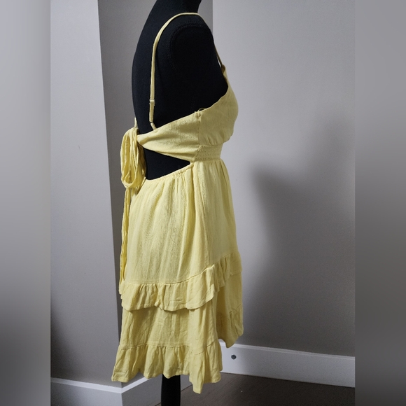 River Island Pastel Yellow Open Back Tiered Mini Dress - Picture 7 of 9